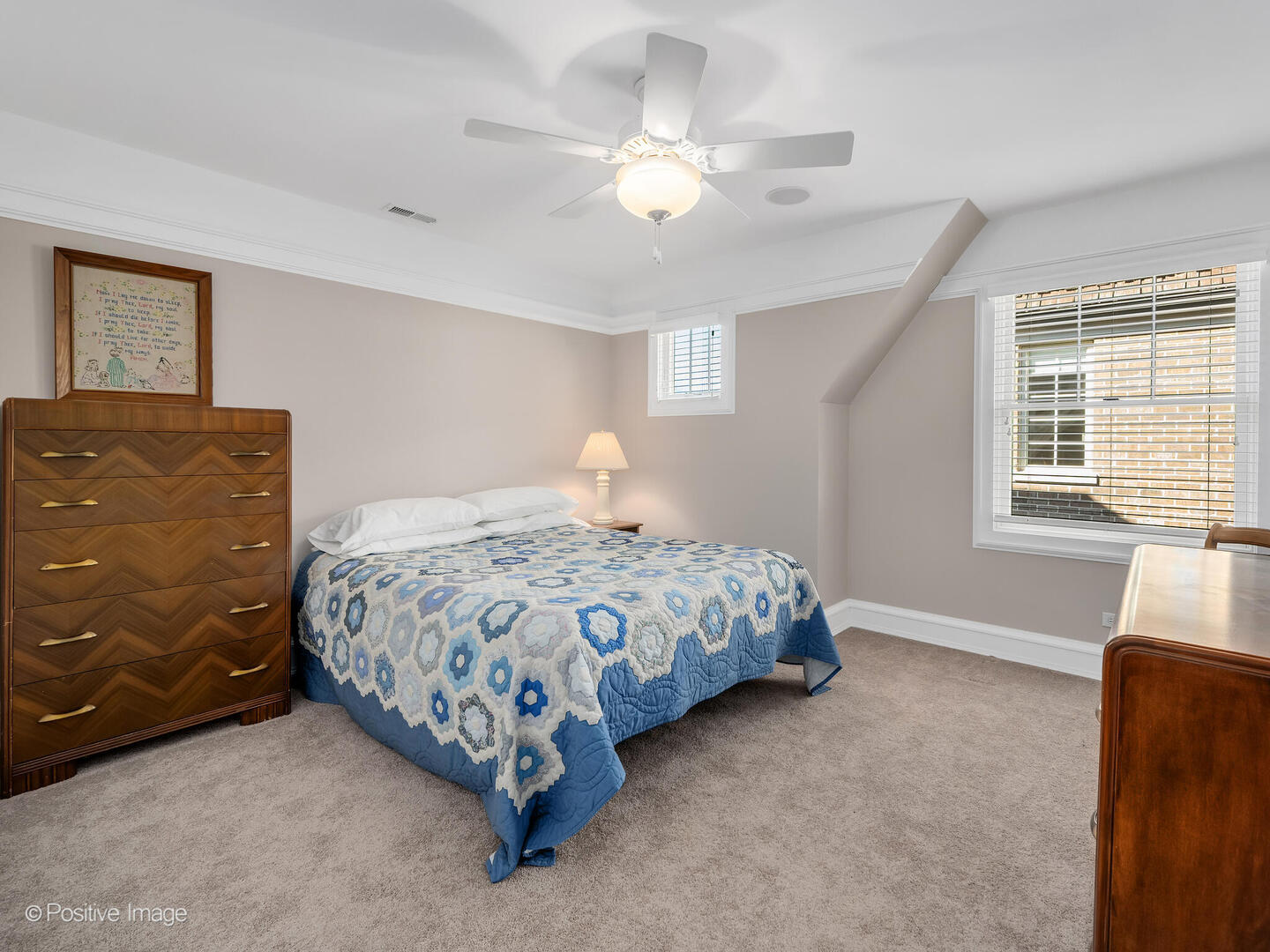 333 Kenmore Avenue, Elmhurst, IL 60126