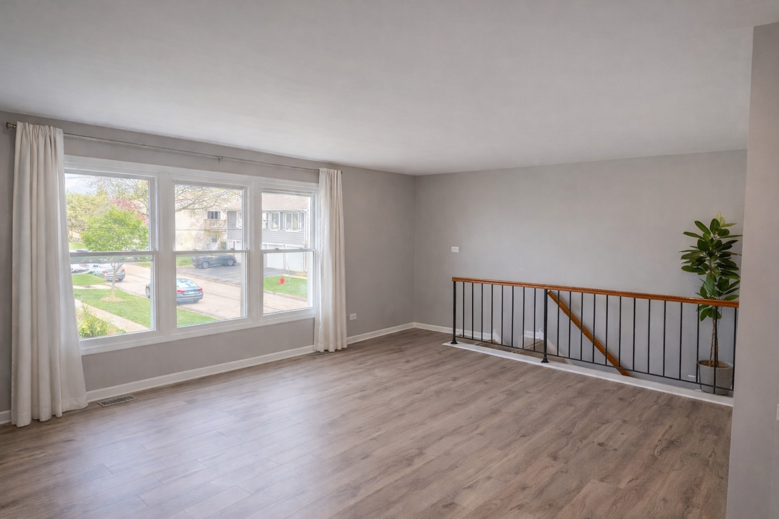 Schaumburg, IL 60193