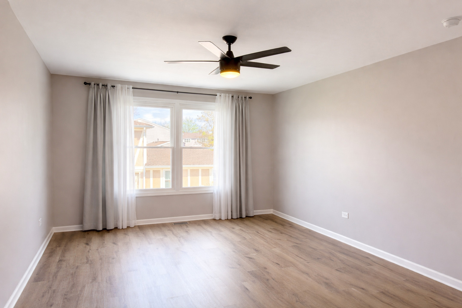 Schaumburg, IL 60193