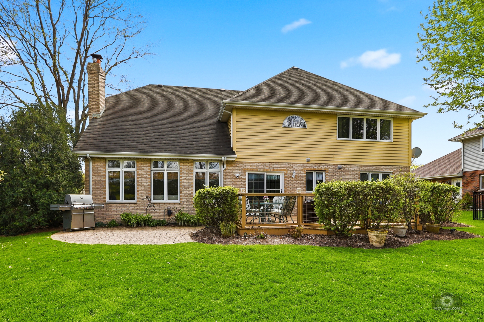 1206 Arbor Drive, Lemont, IL 60439