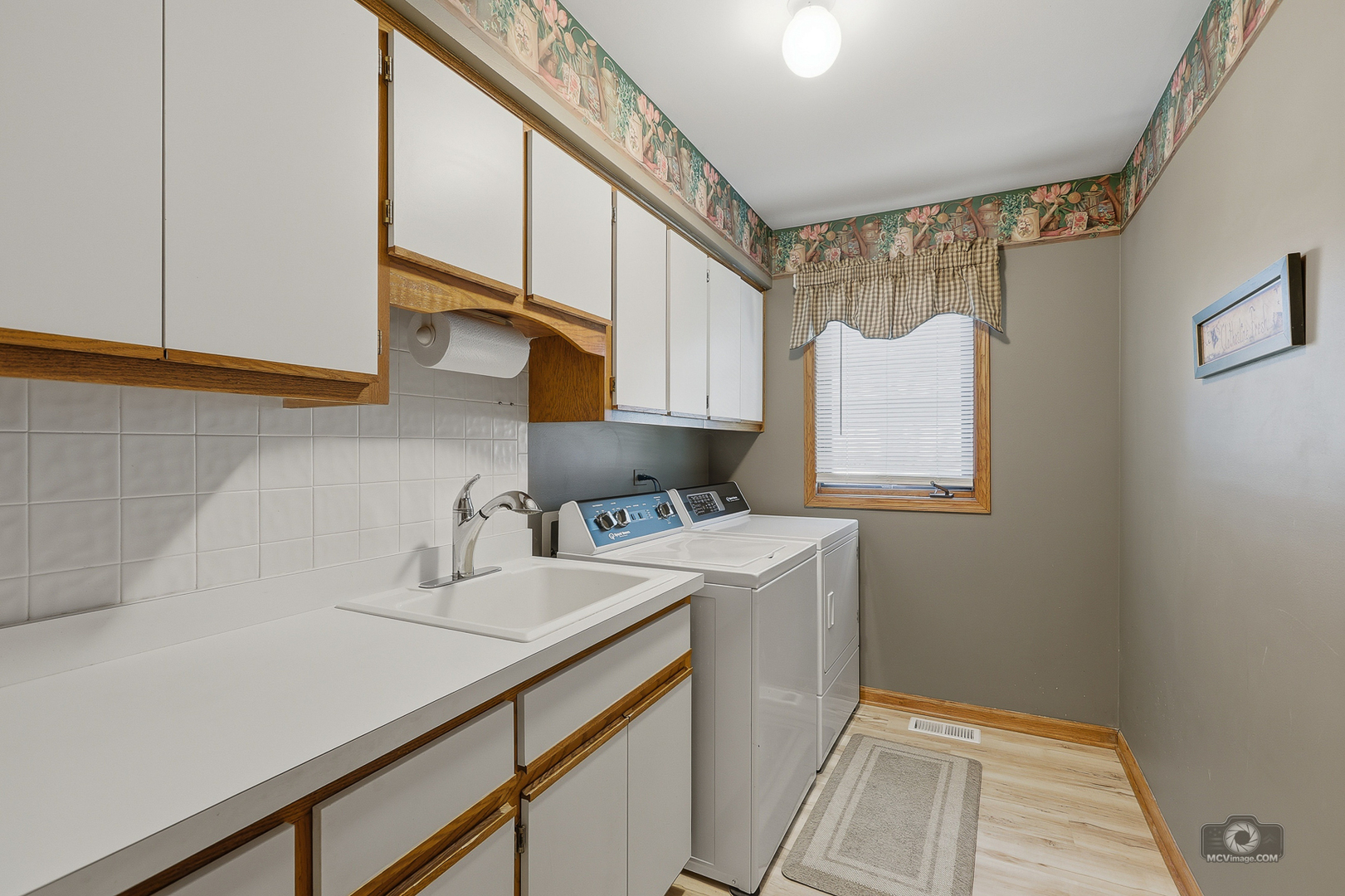 1206 Arbor Drive, Lemont, IL 60439