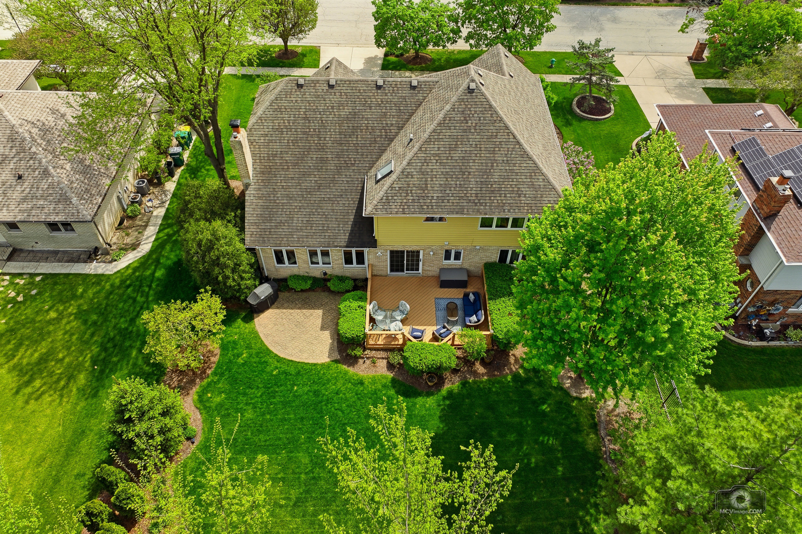 1206 Arbor Drive, Lemont, IL 60439