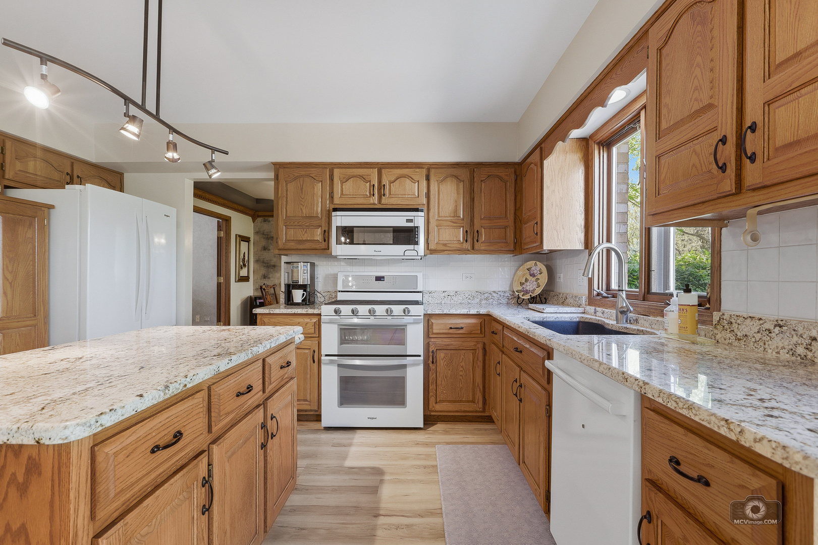 1206 Arbor Drive, Lemont, IL 60439