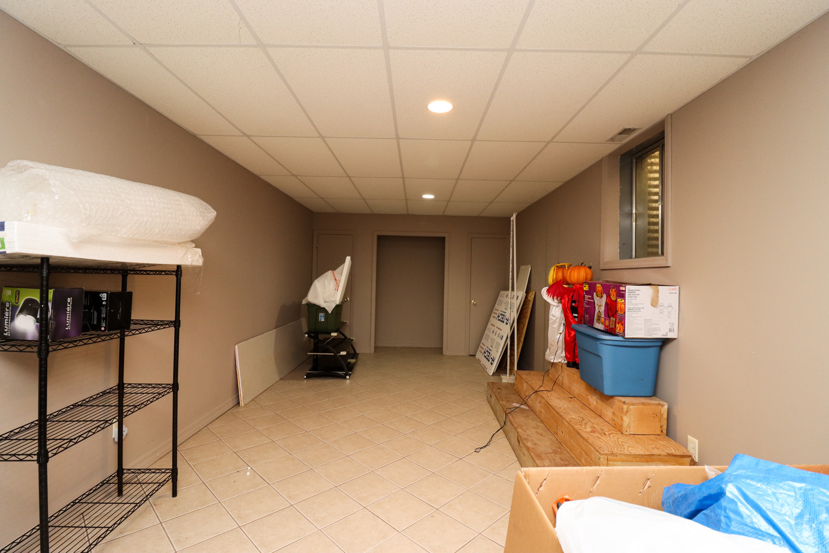 35 Meyerson Way, Wheeling, IL 60090