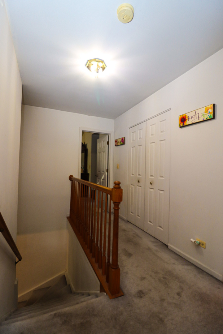 35 Meyerson Way, Wheeling, IL 60090