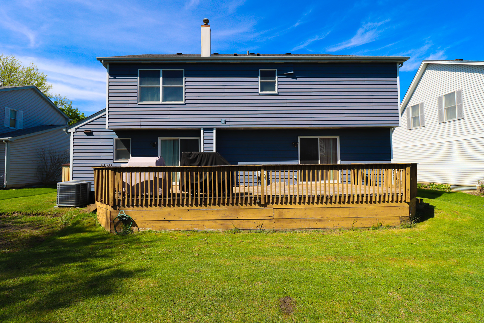 35 Meyerson Way, Wheeling, IL 60090