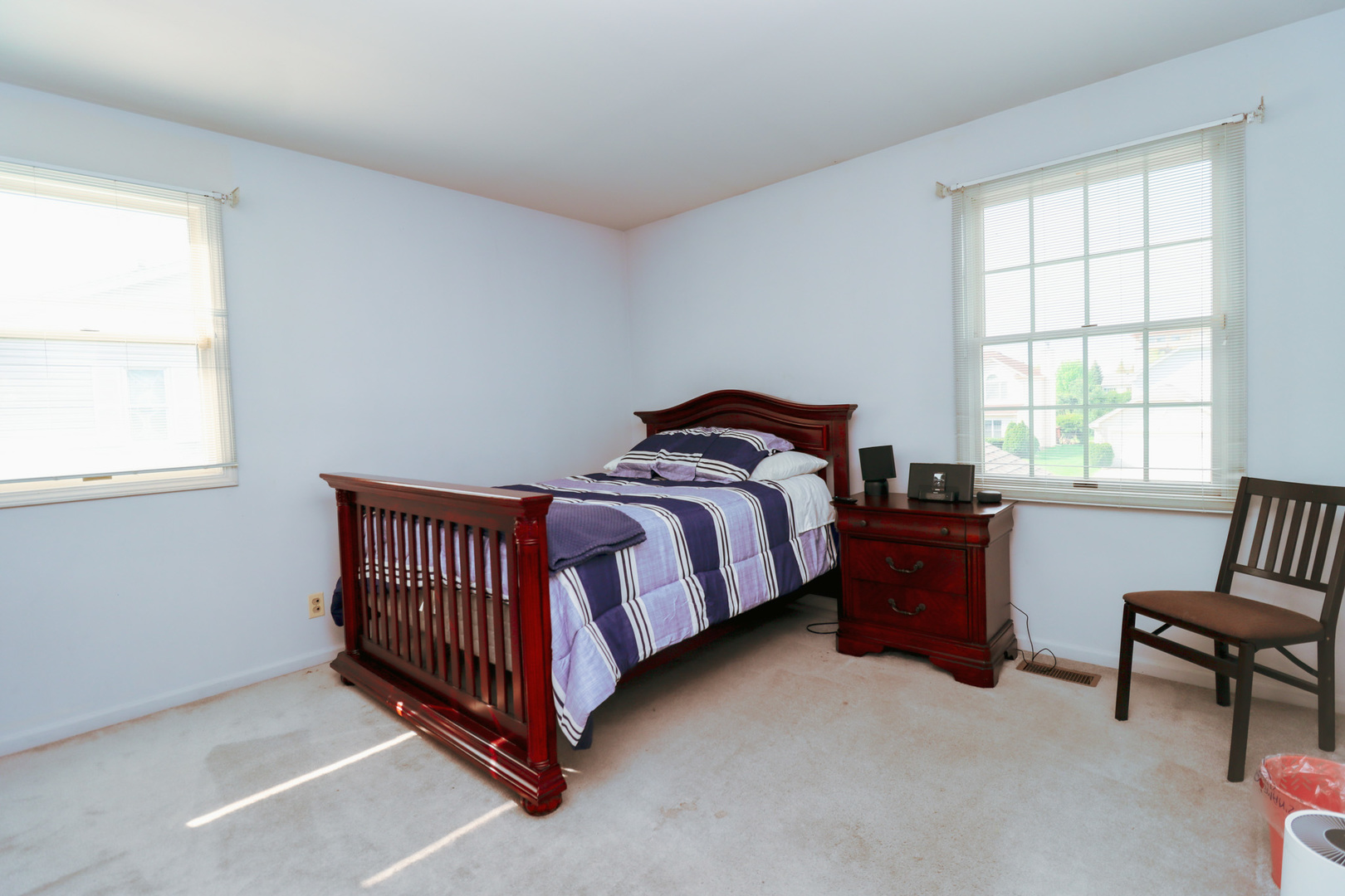 35 Meyerson Way, Wheeling, IL 60090