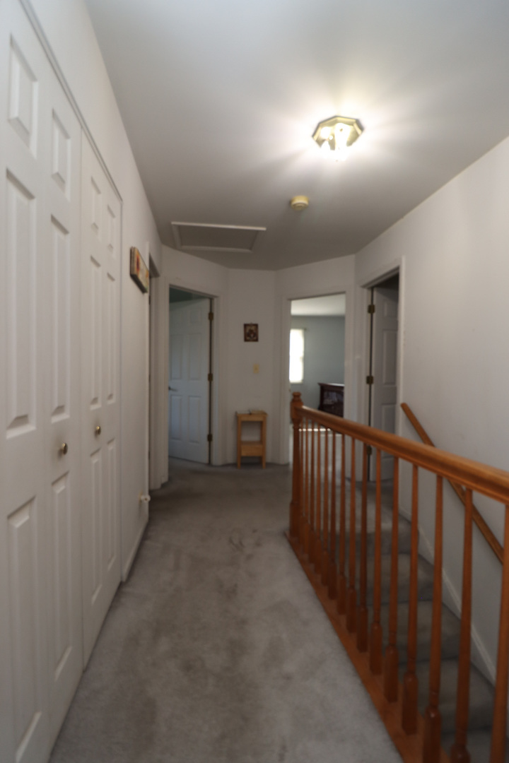 35 Meyerson Way, Wheeling, IL 60090