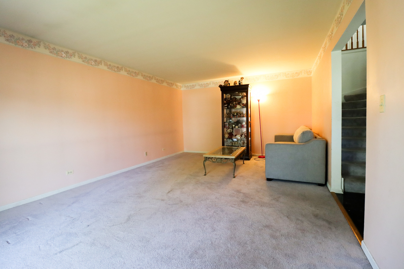 35 Meyerson Way, Wheeling, IL 60090