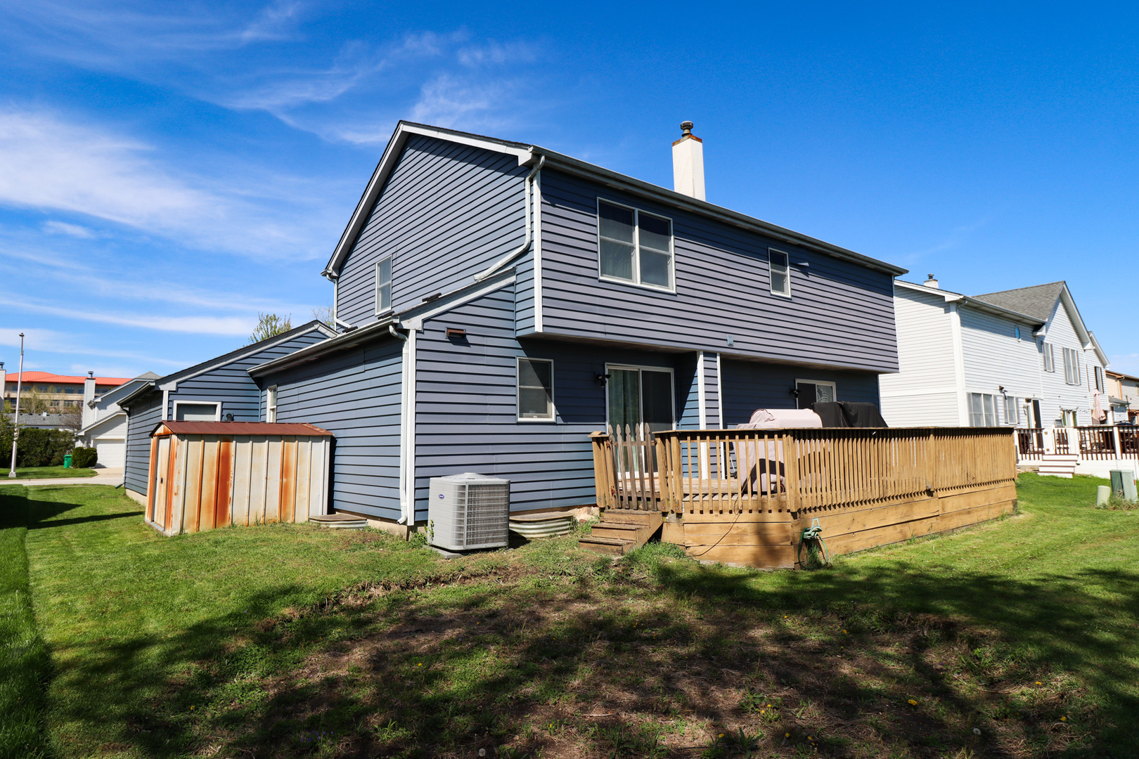 35 Meyerson Way, Wheeling, IL 60090