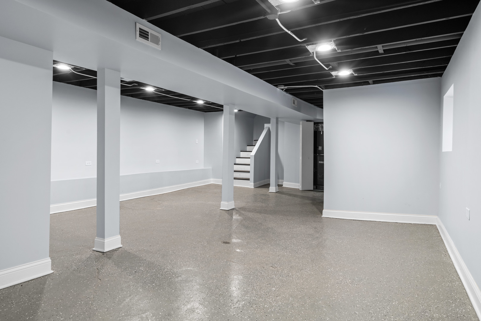 10151 S Avenue M, Chicago, IL 60617