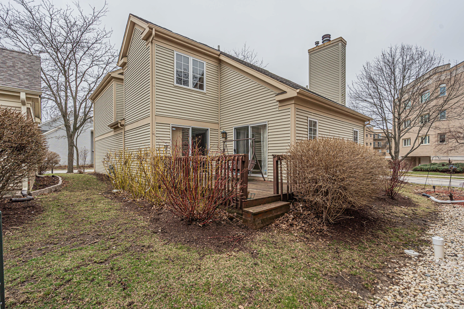 141 Manchester Court, Buffalo Grove, IL 60089