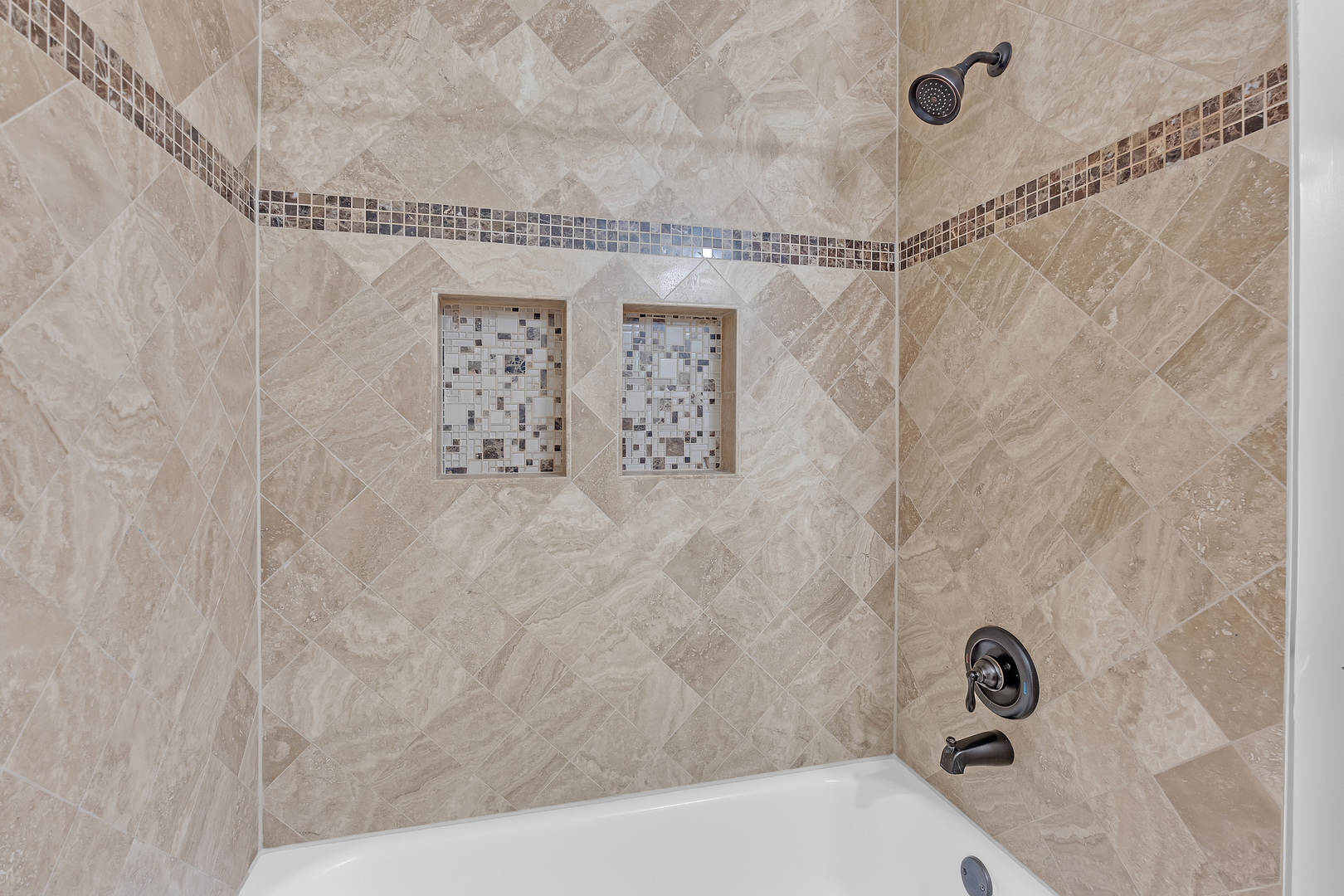 141 Manchester Court, Buffalo Grove, IL 60089