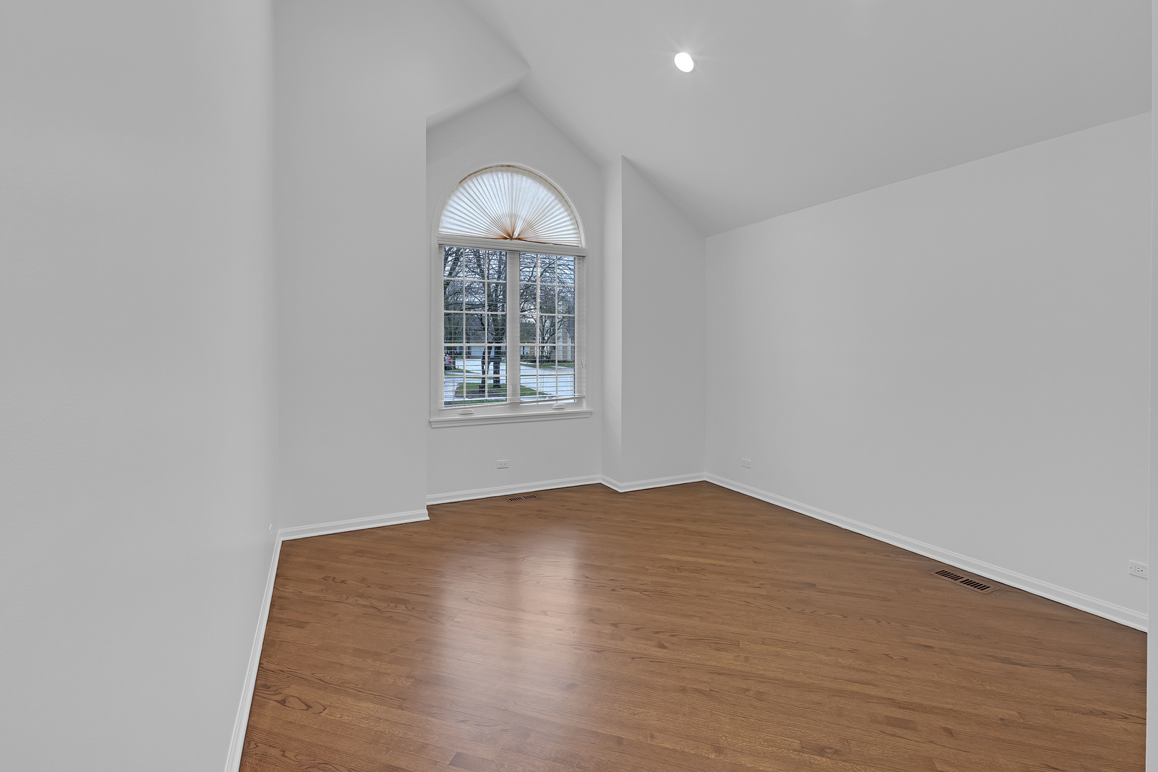 141 Manchester Court, Buffalo Grove, IL 60089