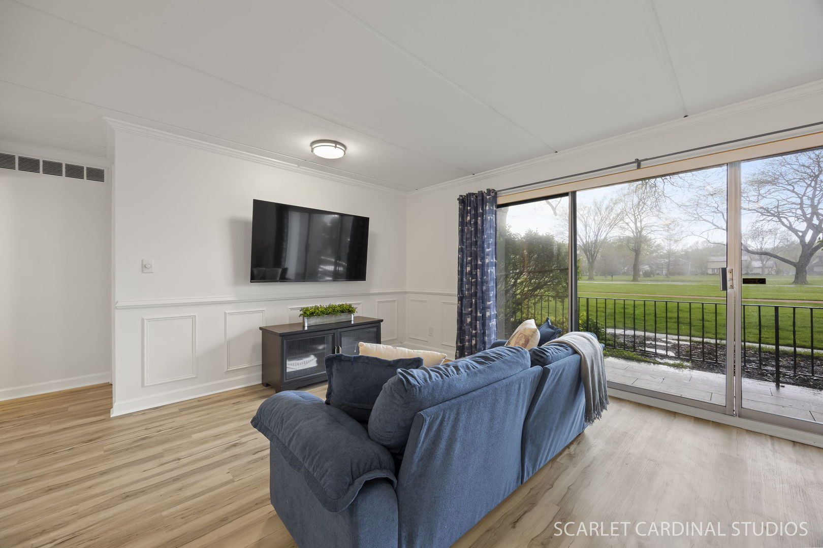 1133 Royal St George Drive #107, Naperville, IL 60563