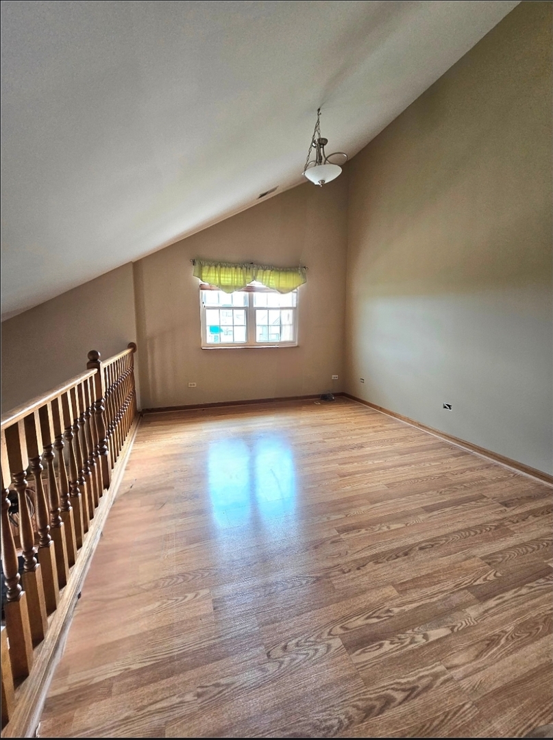 Crest Hill, IL 60403