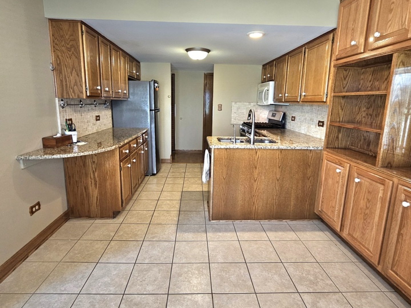 Crest Hill, IL 60403