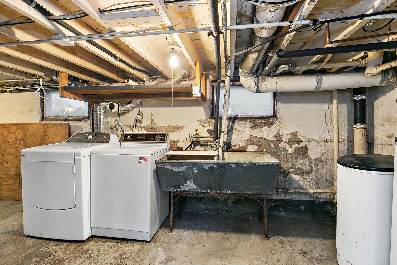 148 Holly Street, DeKalb, IL 60115