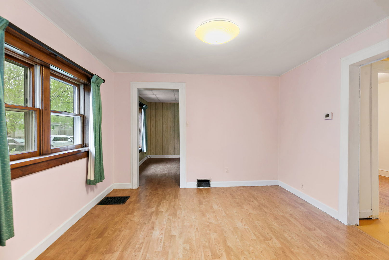 148 Holly Street, DeKalb, IL 60115