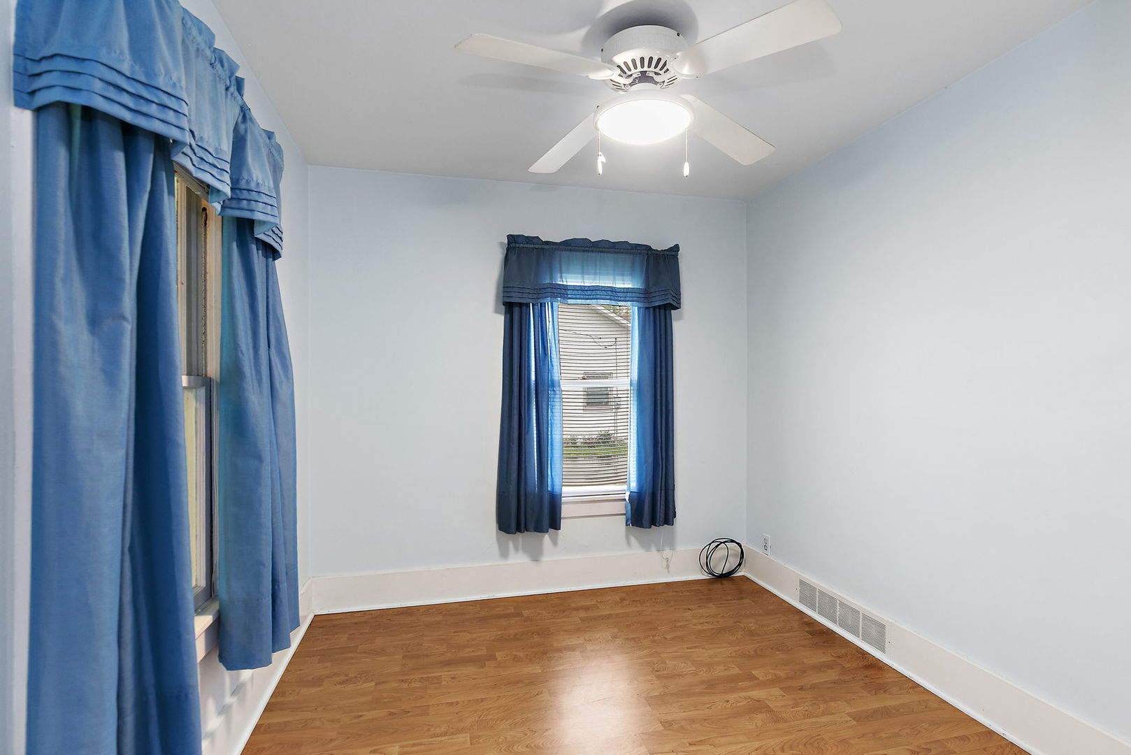 148 Holly Street, DeKalb, IL 60115