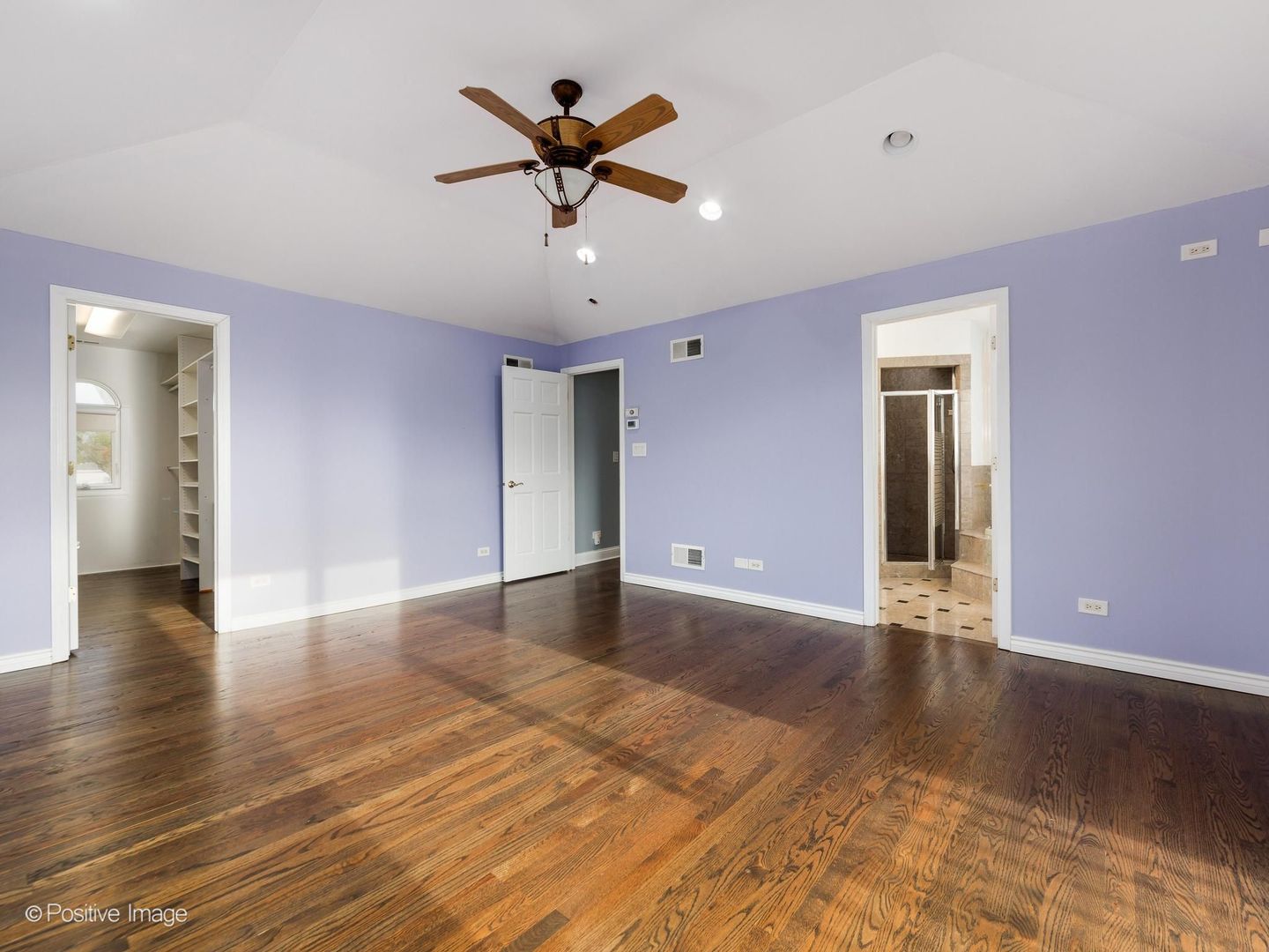 9506 Ozanam Avenue, Morton Grove, IL 60053