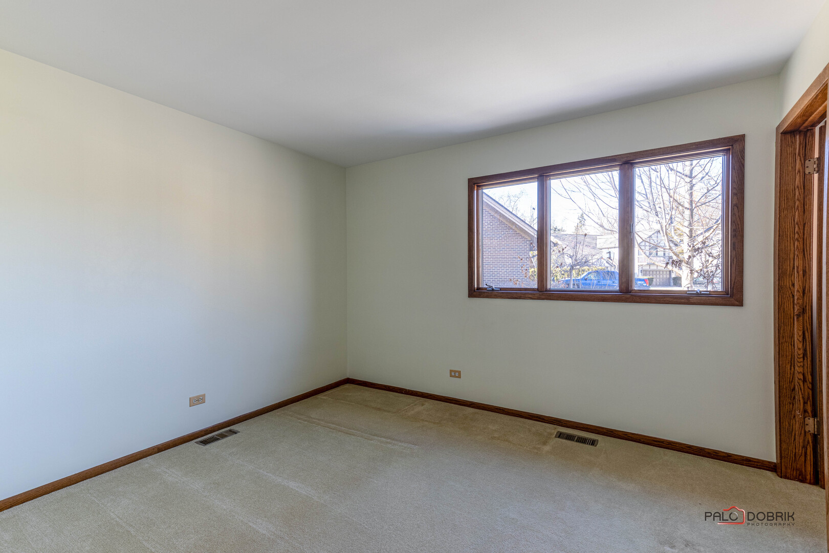 2450 Chas Drive, Rolling Meadows, IL 60008