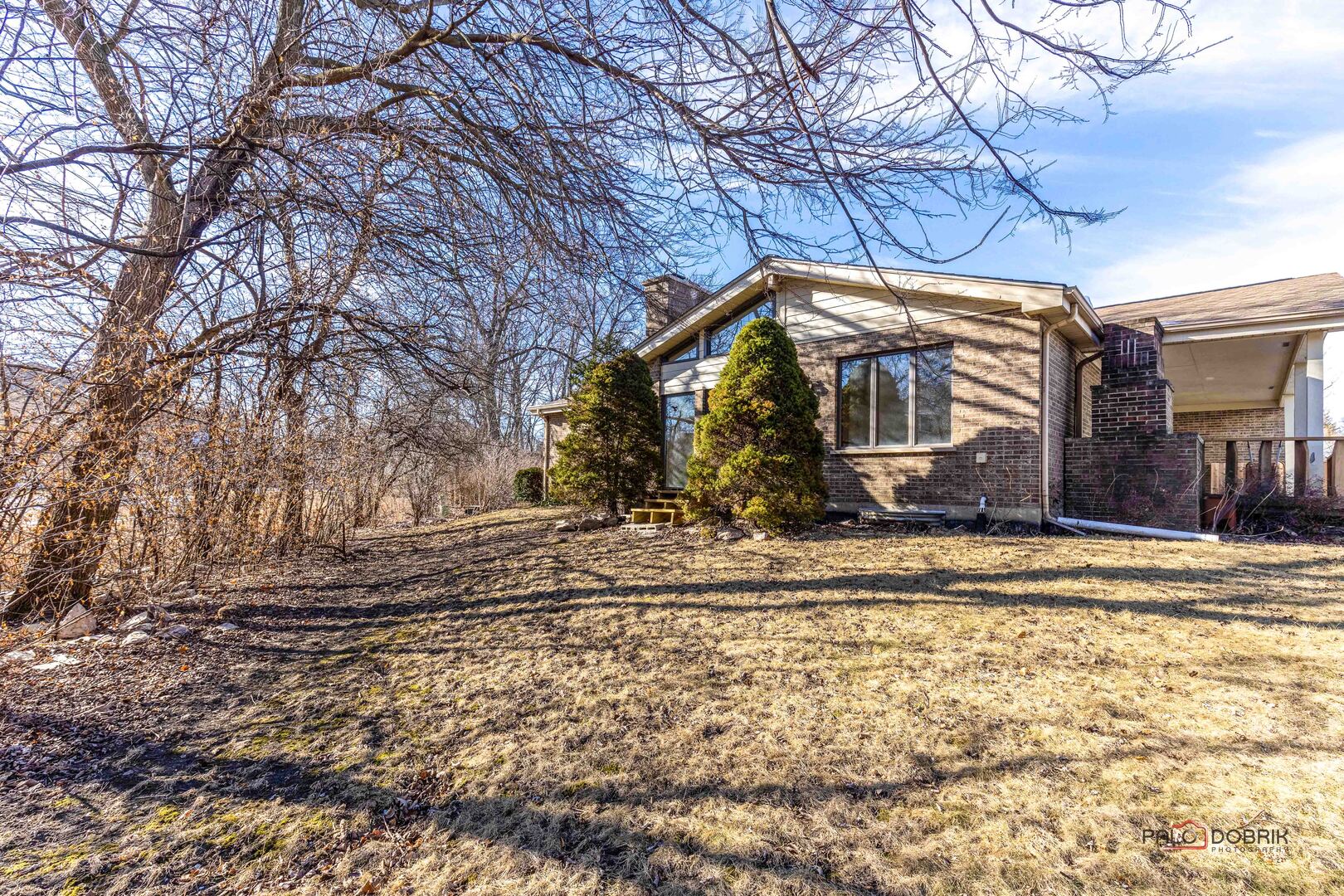2450 Chas Drive, Rolling Meadows, IL 60008