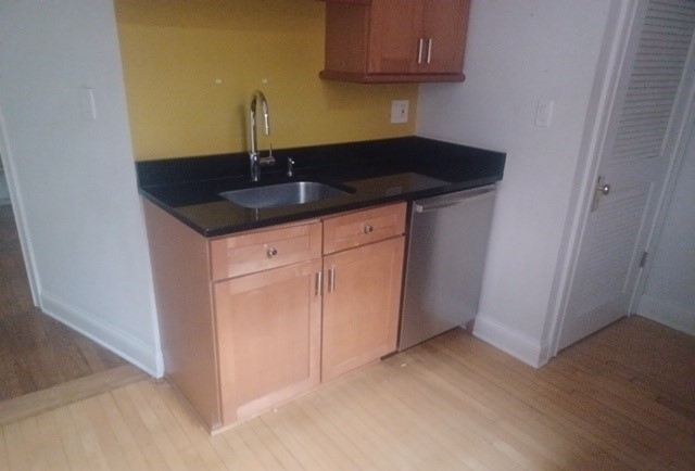 6454 N Bosworth Avenue #2A, Chicago, IL 60626