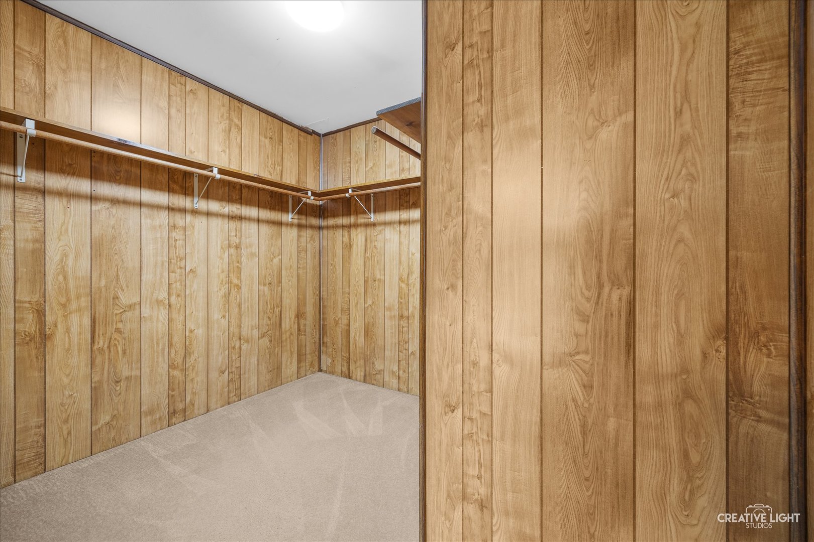 7020 BRIGHTON Court #204, Woodridge, IL 60517