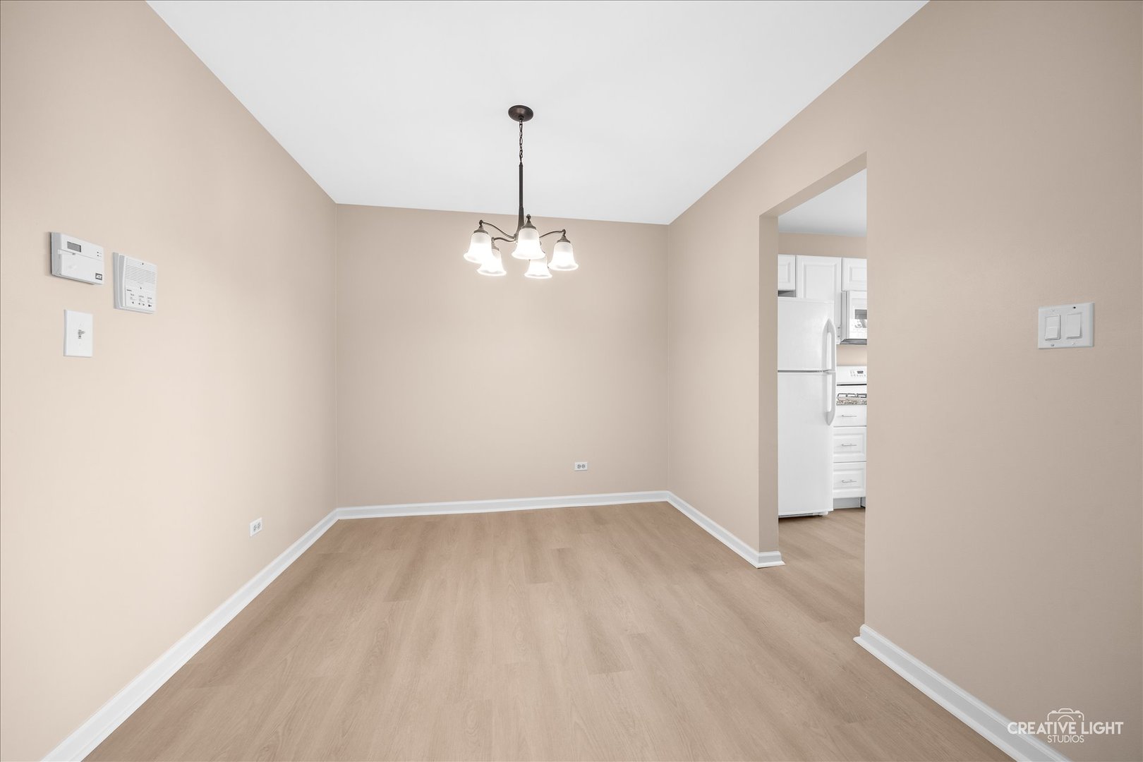 7020 BRIGHTON Court #204, Woodridge, IL 60517