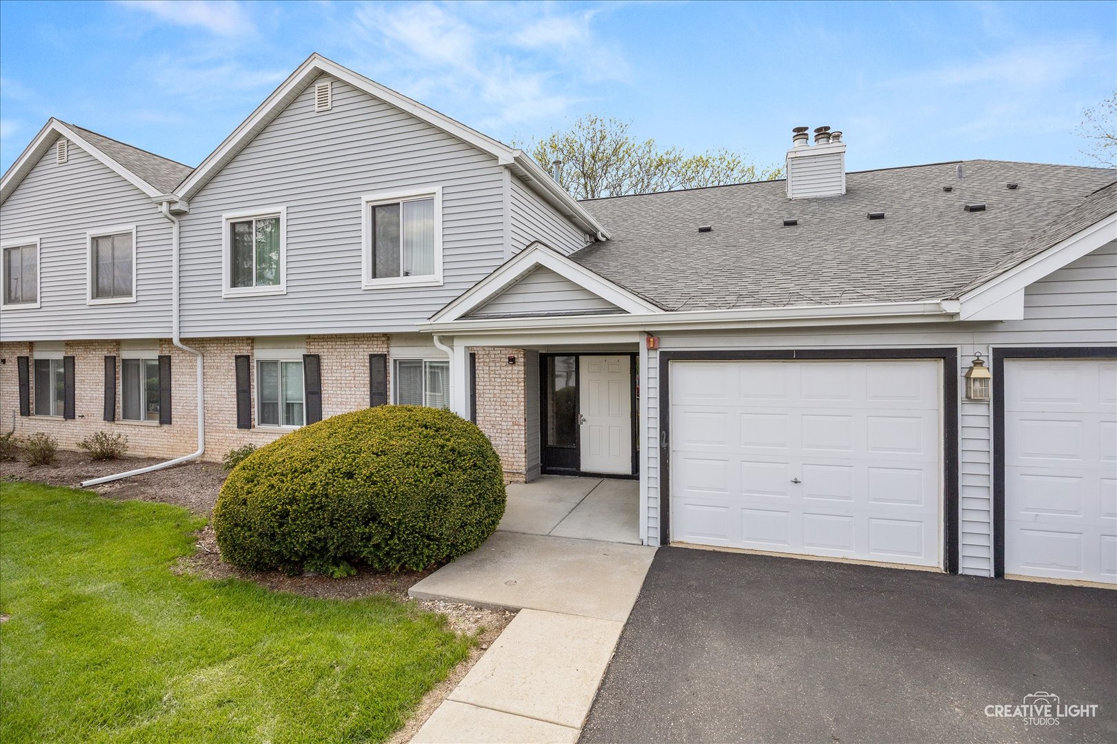 7020 BRIGHTON Court #204, Woodridge, IL 60517