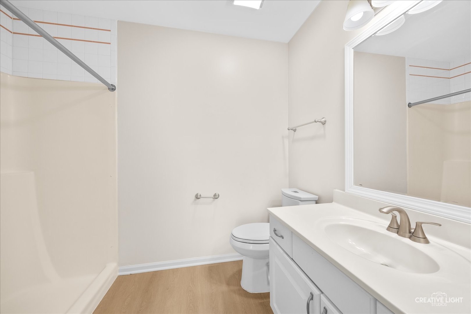 7020 BRIGHTON Court #204, Woodridge, IL 60517