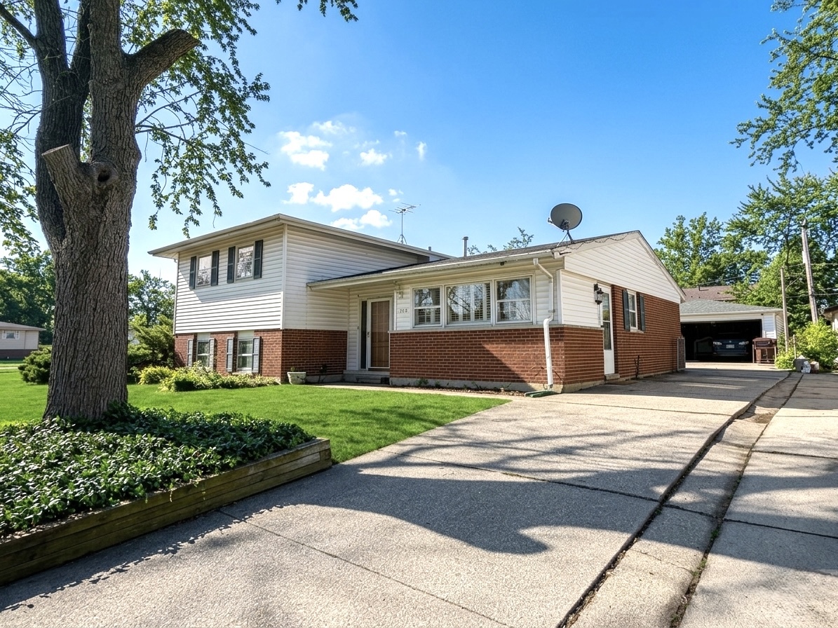126 Indiana Street, Park Forest, IL 60466