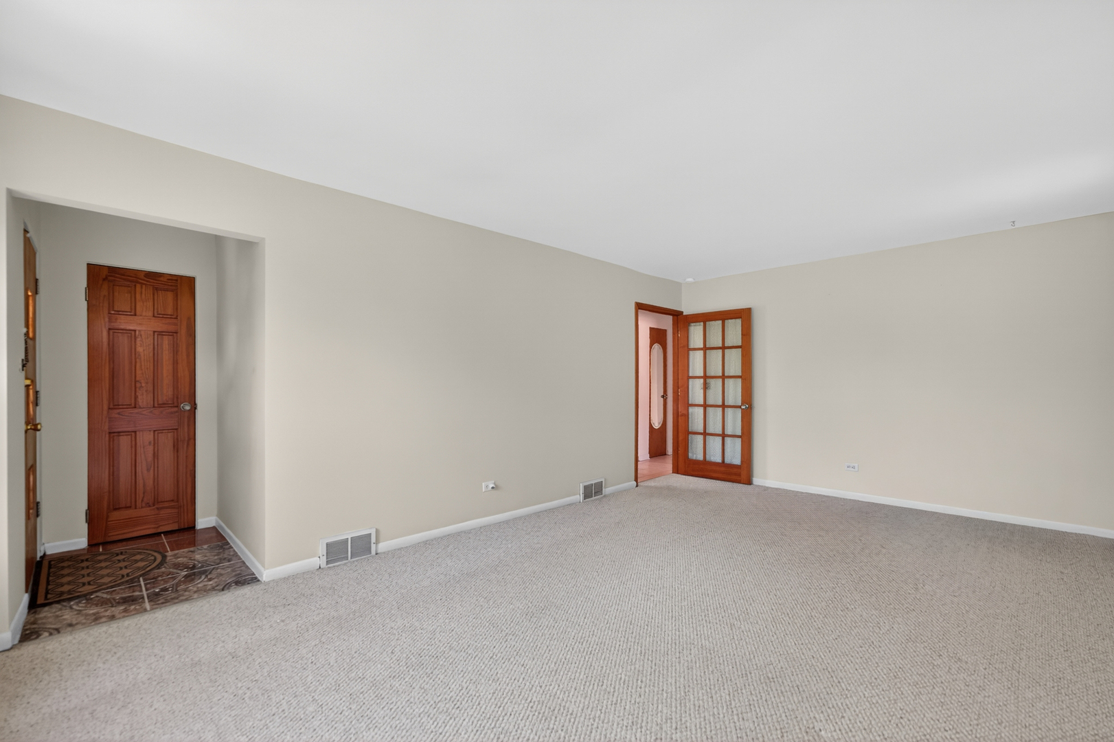 9134 Chestnut Avenue, Franklin Park, IL 60131