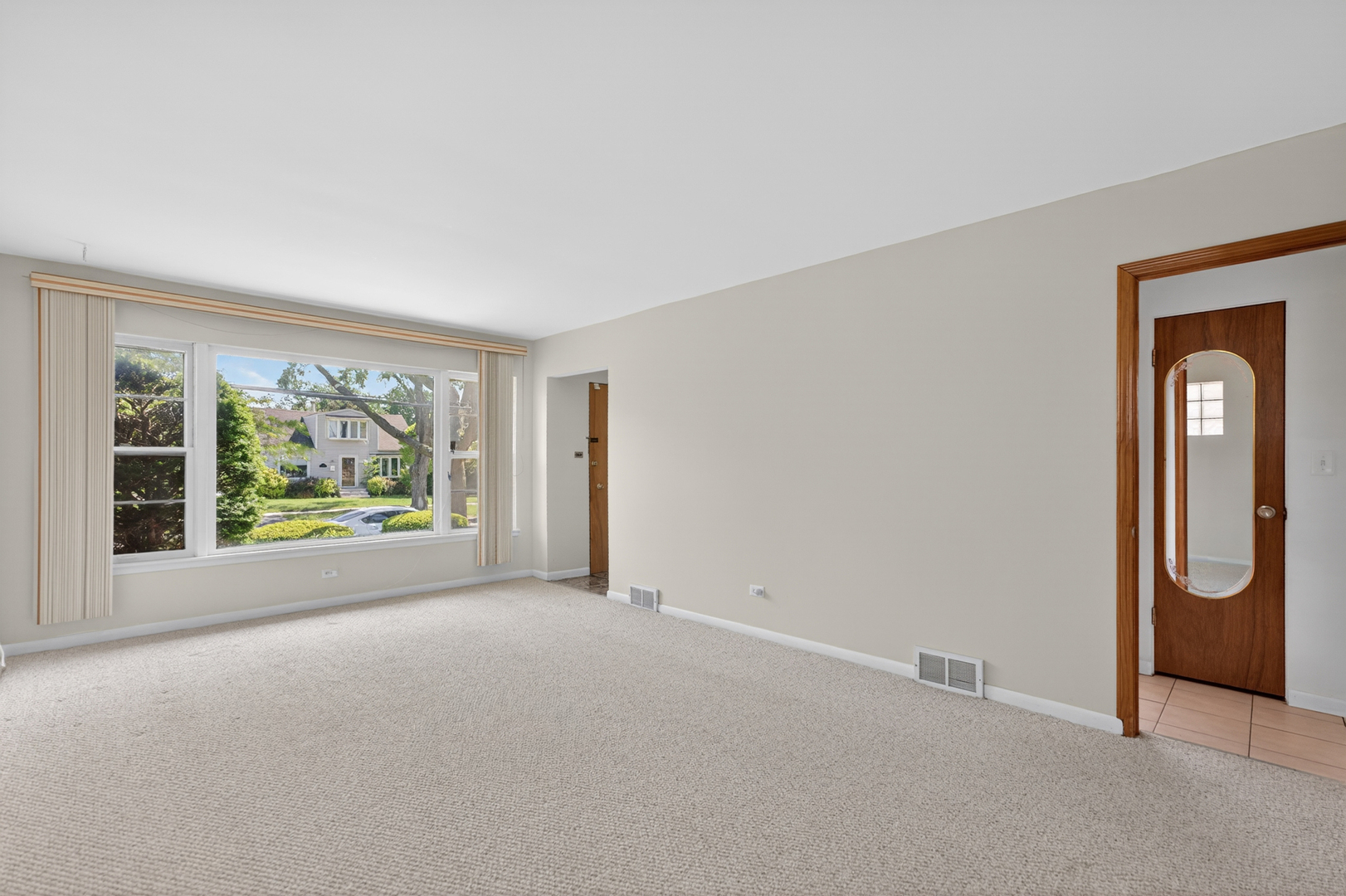 9134 Chestnut Avenue, Franklin Park, IL 60131