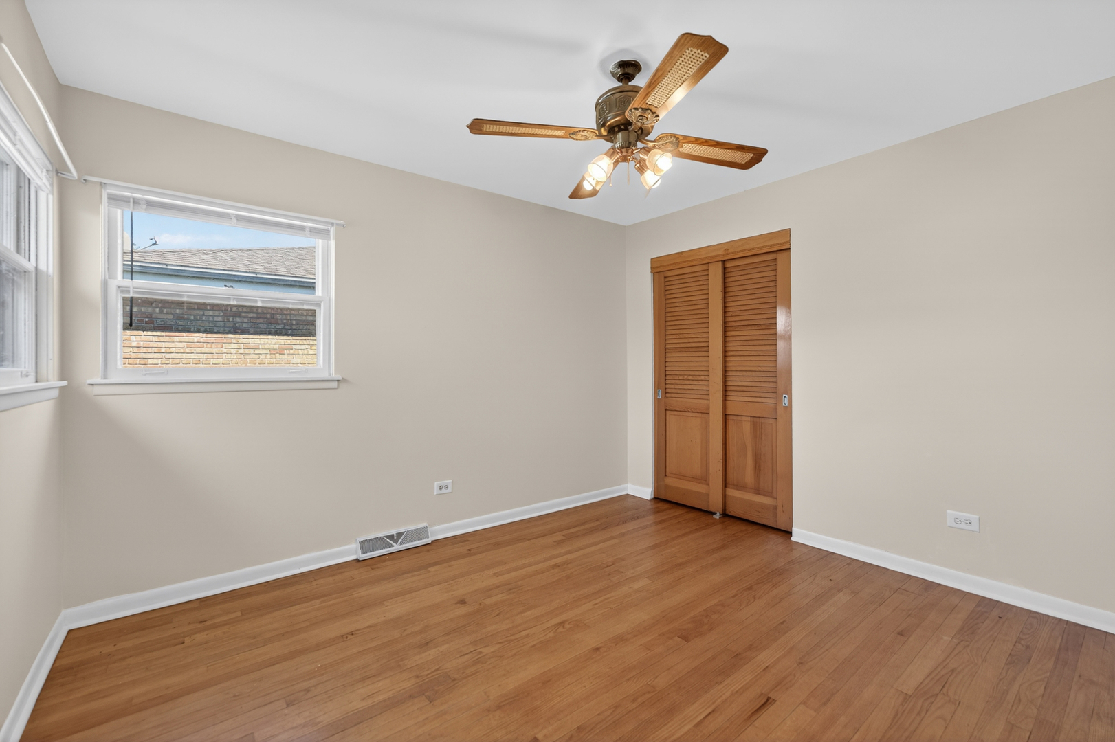 9134 Chestnut Avenue, Franklin Park, IL 60131