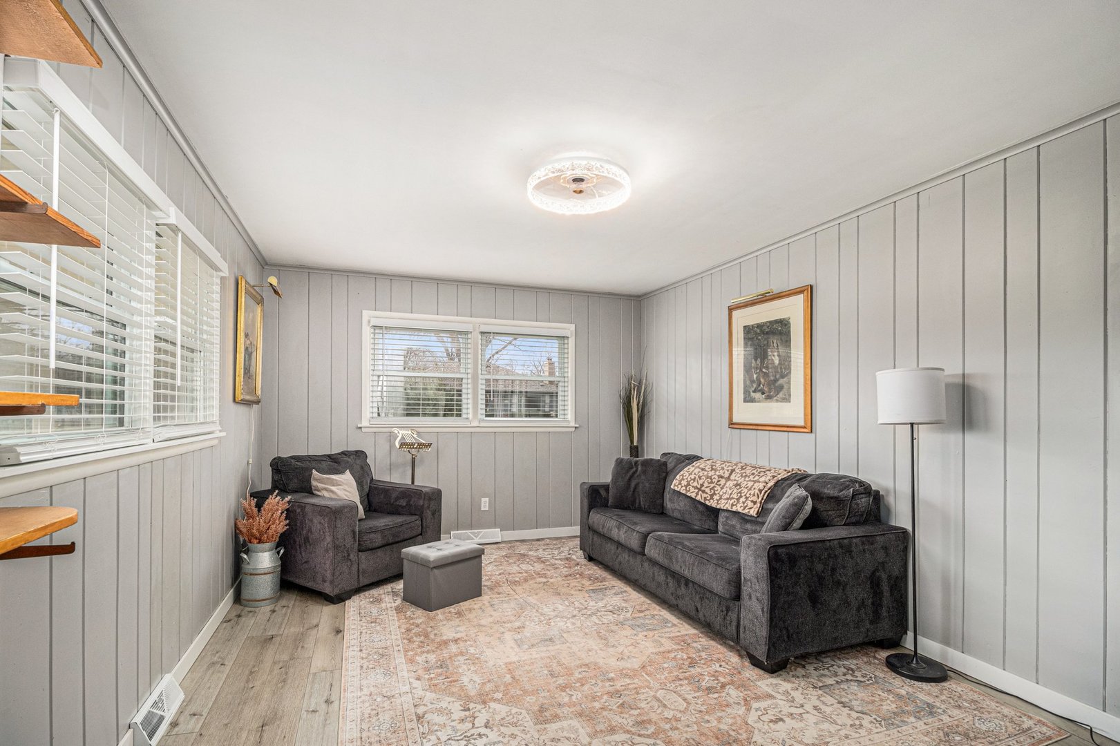 3804 Grove Avenue, McHenry, IL 60050