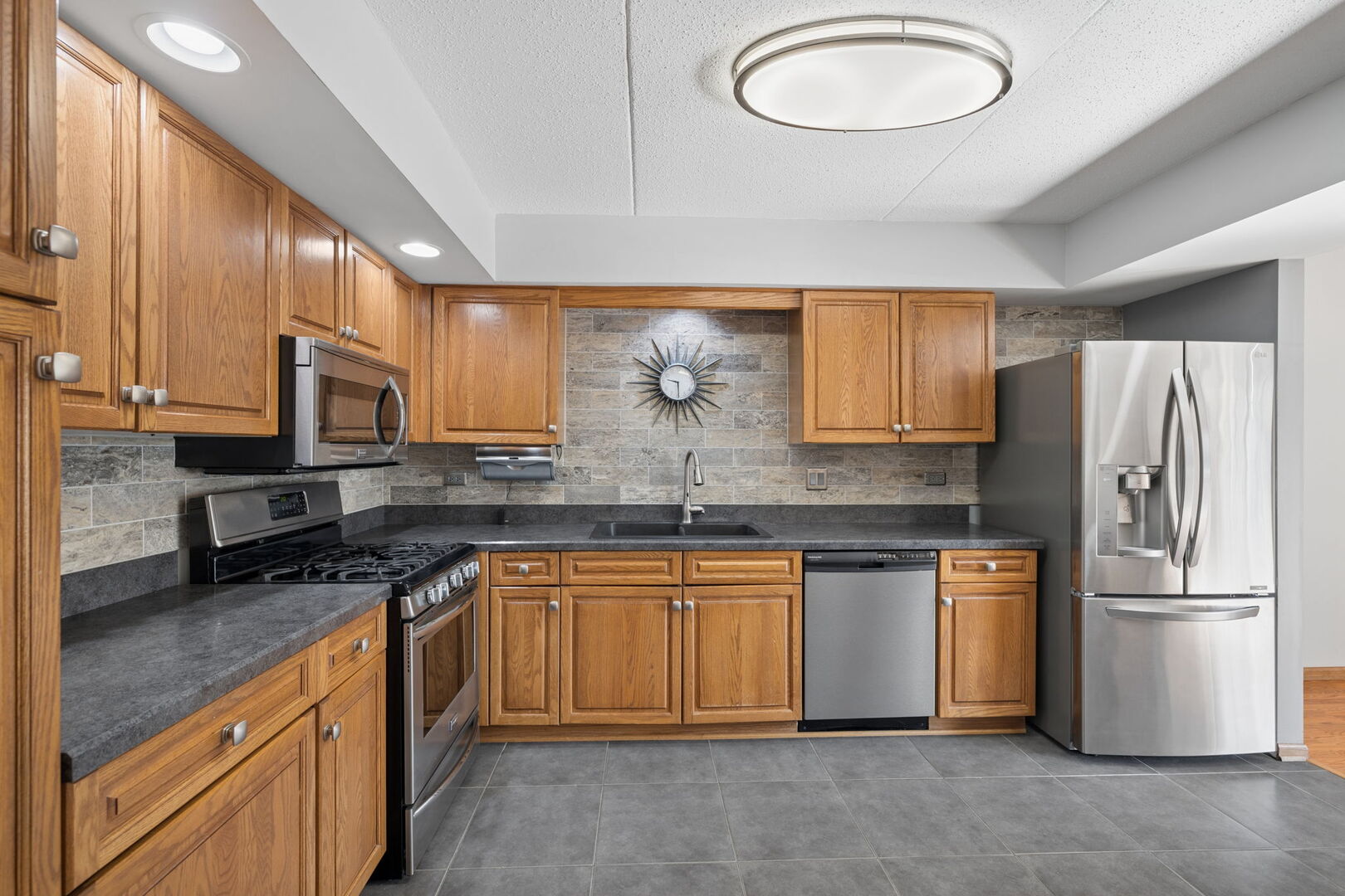 18230 Eagle Drive #1N, Tinley Park, IL 60477