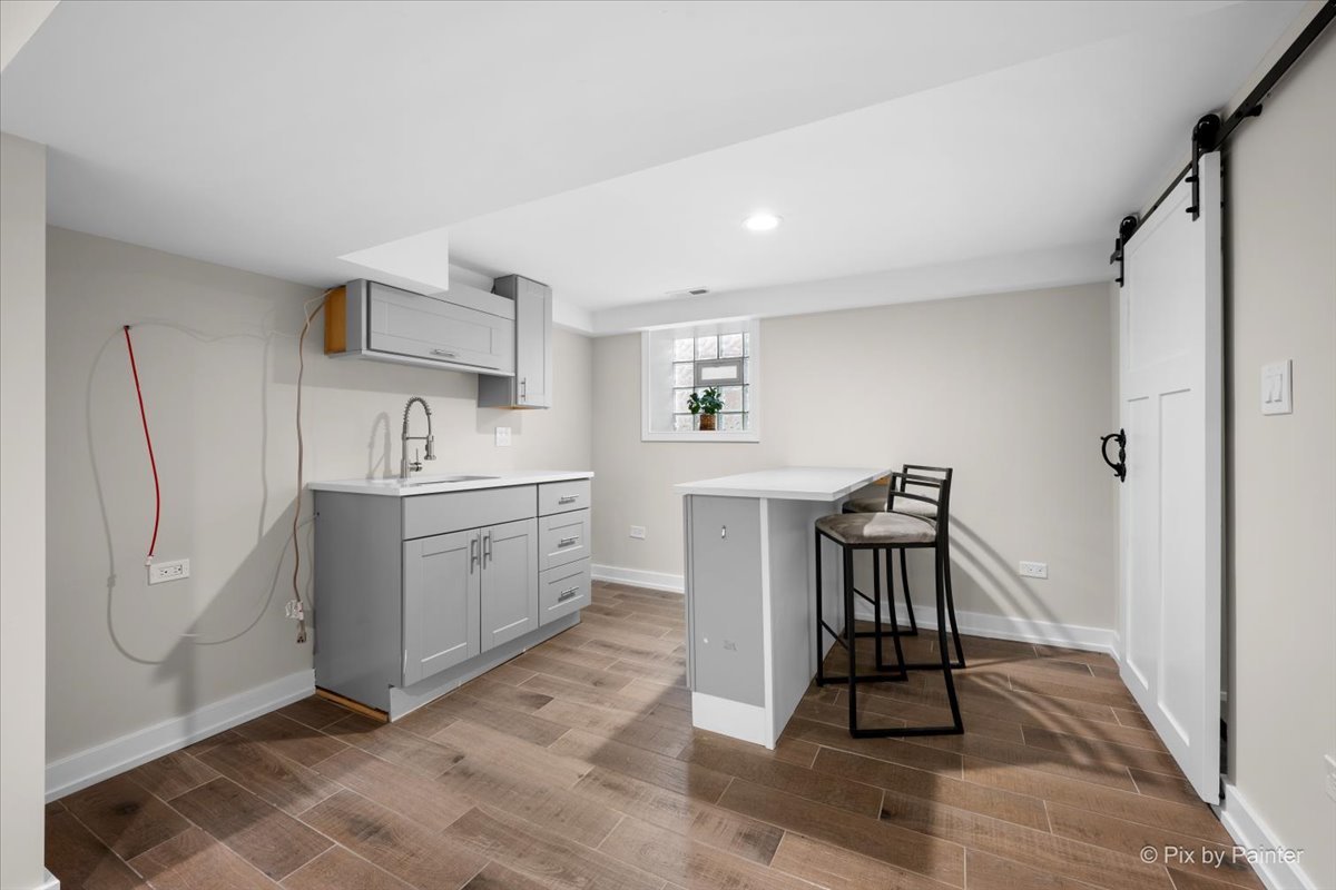 2937 N 74th Court, Elmwood Park, IL 60707