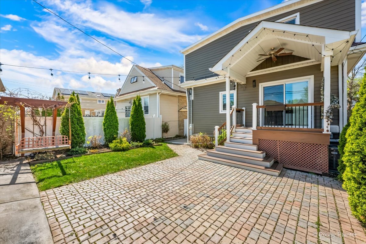 2937 N 74th Court, Elmwood Park, IL 60707