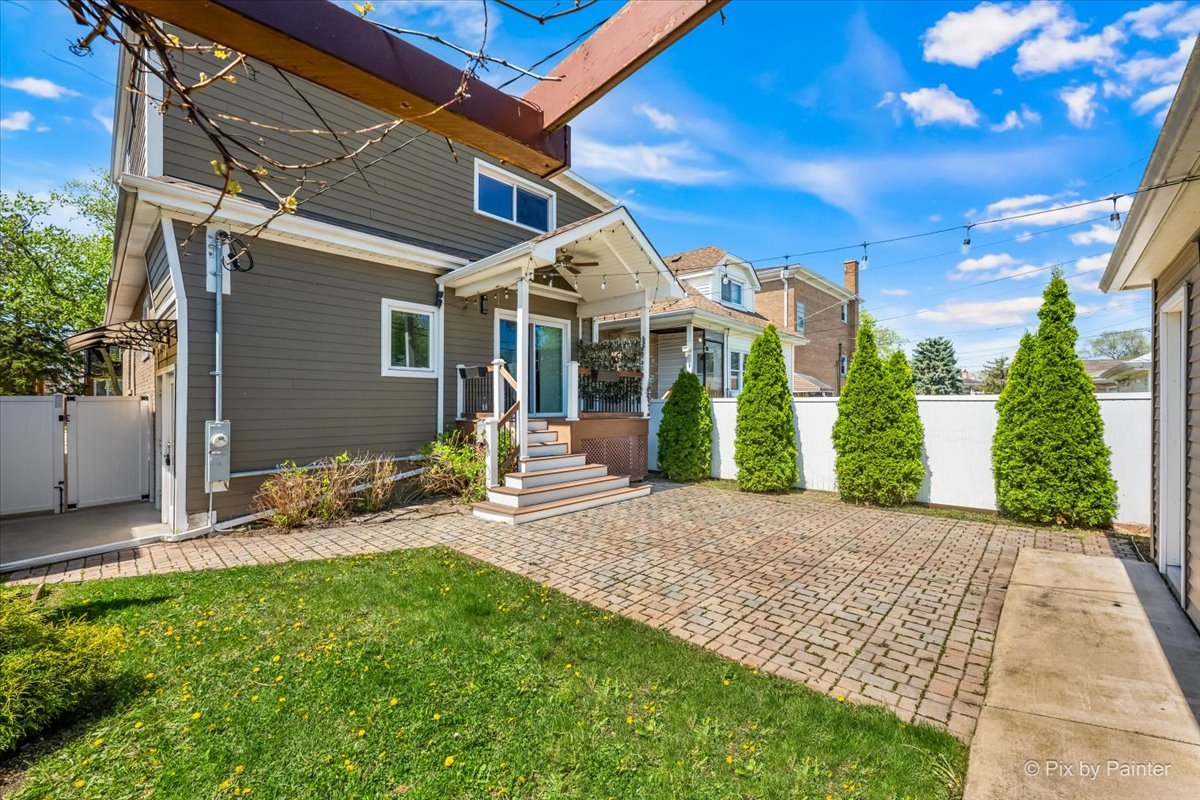 2937 N 74th Court, Elmwood Park, IL 60707