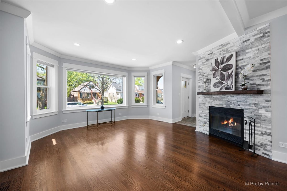 2937 N 74th Court, Elmwood Park, IL 60707