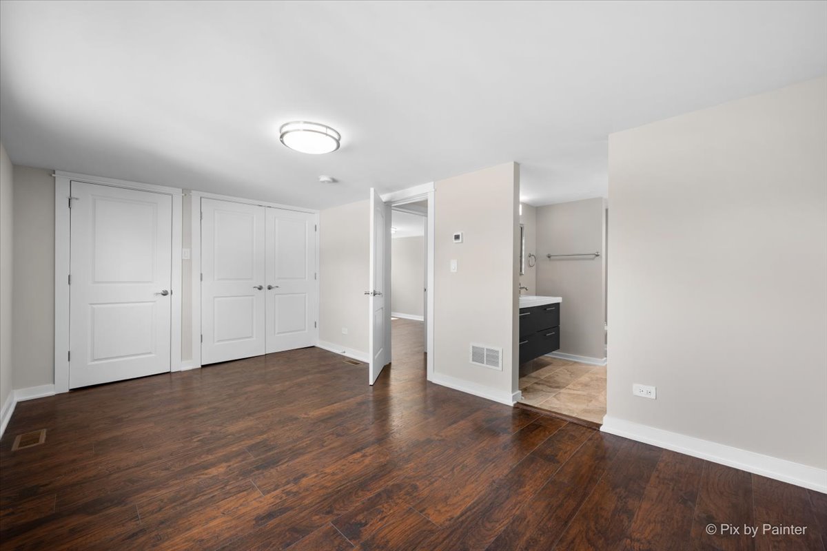 2937 N 74th Court, Elmwood Park, IL 60707