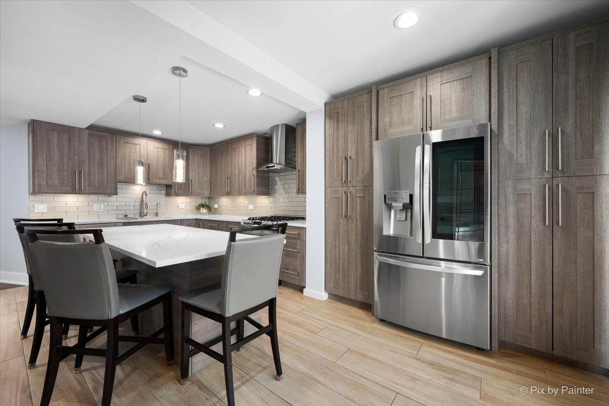 2937 N 74th Court, Elmwood Park, IL 60707