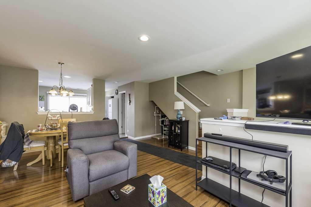 572 Richard Brown Boulevard, Volo, IL 60073