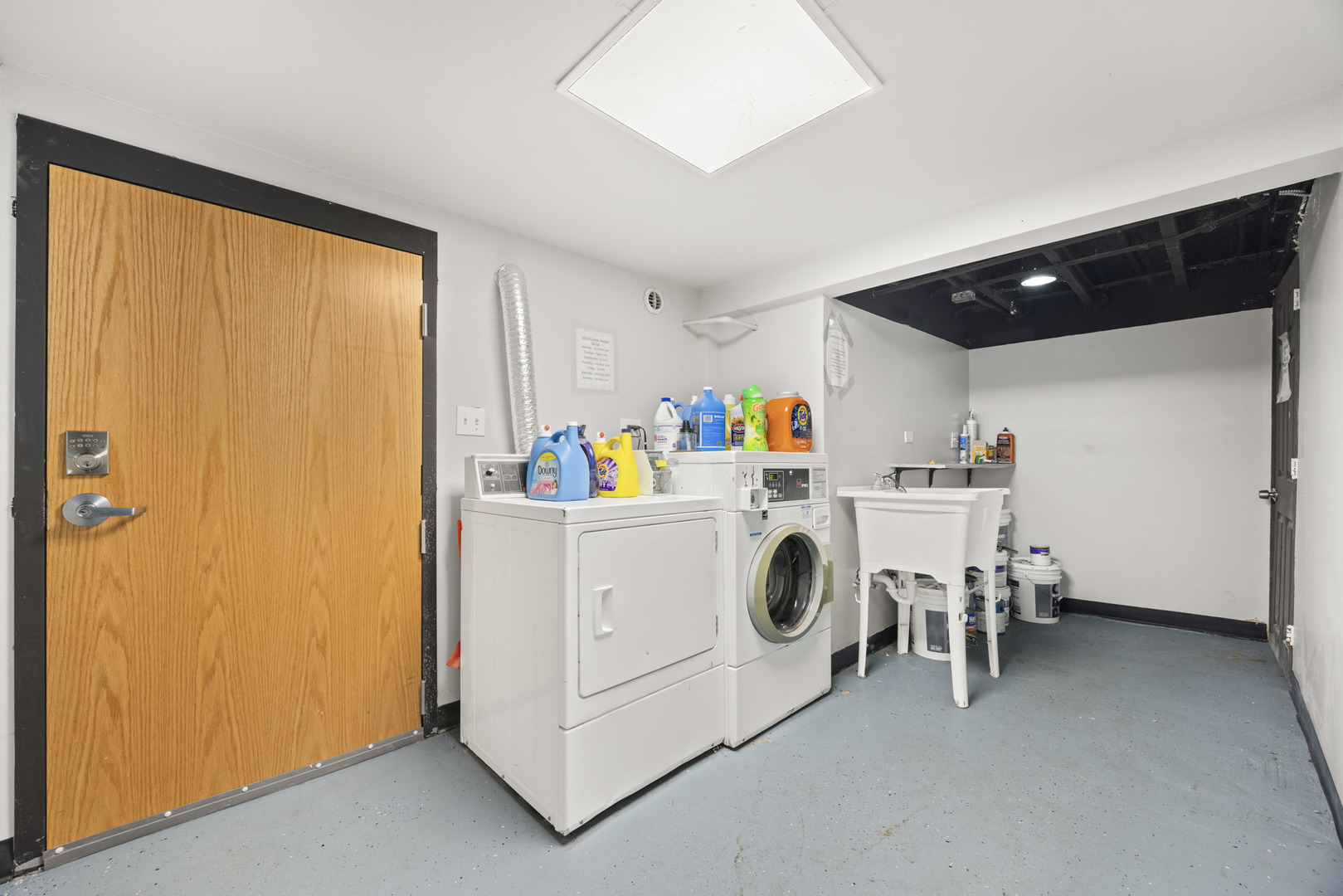 3419 N Lowell Avenue, Chicago, IL 60641