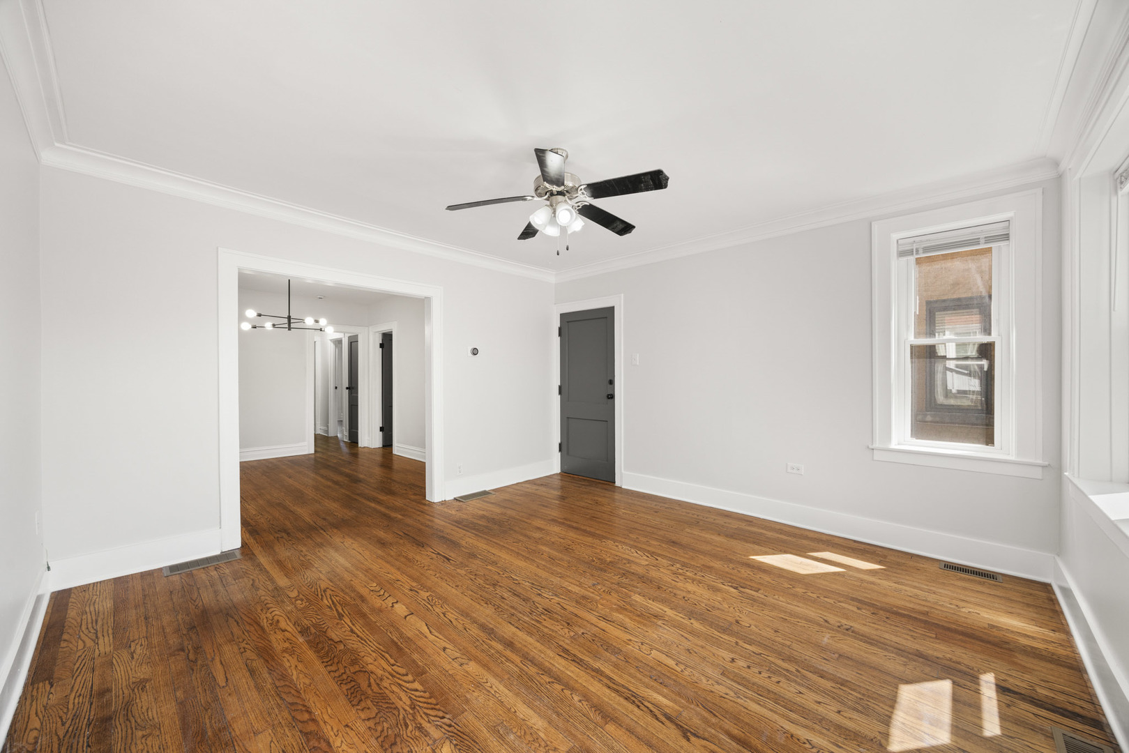 3419 N Lowell Avenue, Chicago, IL 60641