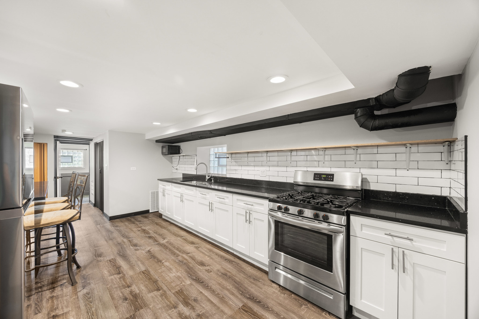 3419 N Lowell Avenue, Chicago, IL 60641