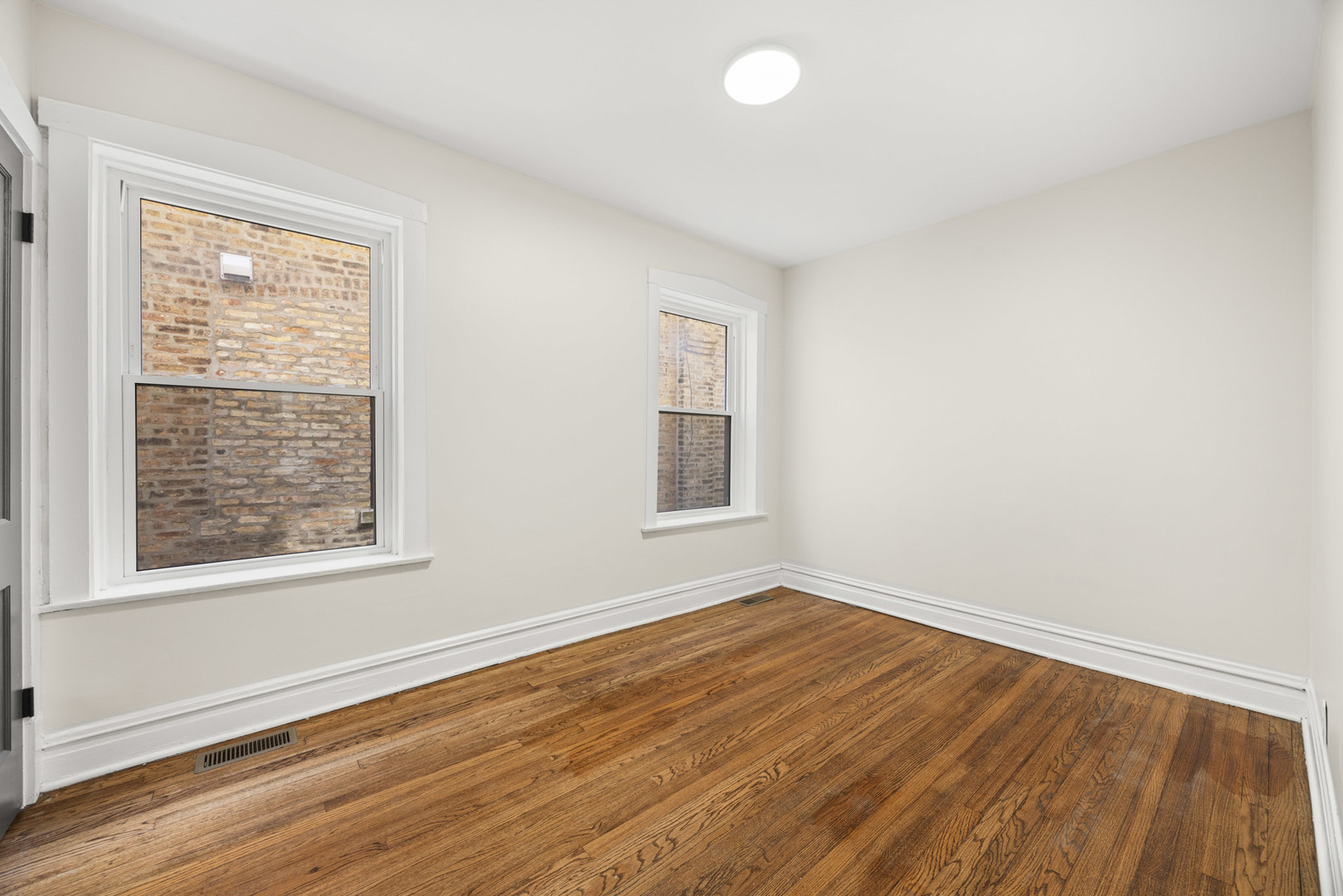 3419 N Lowell Avenue, Chicago, IL 60641