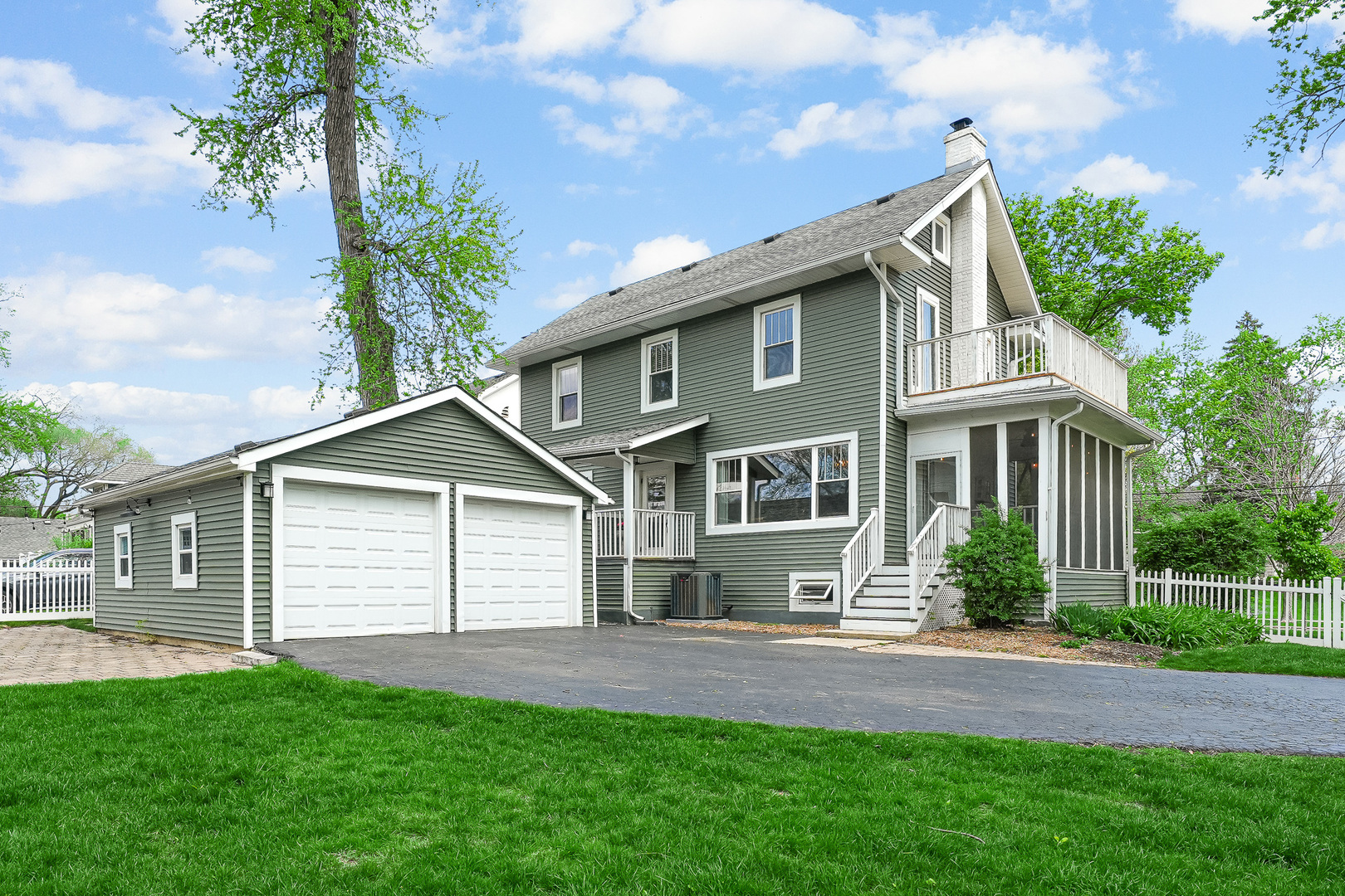 Glen Ellyn, IL 60137